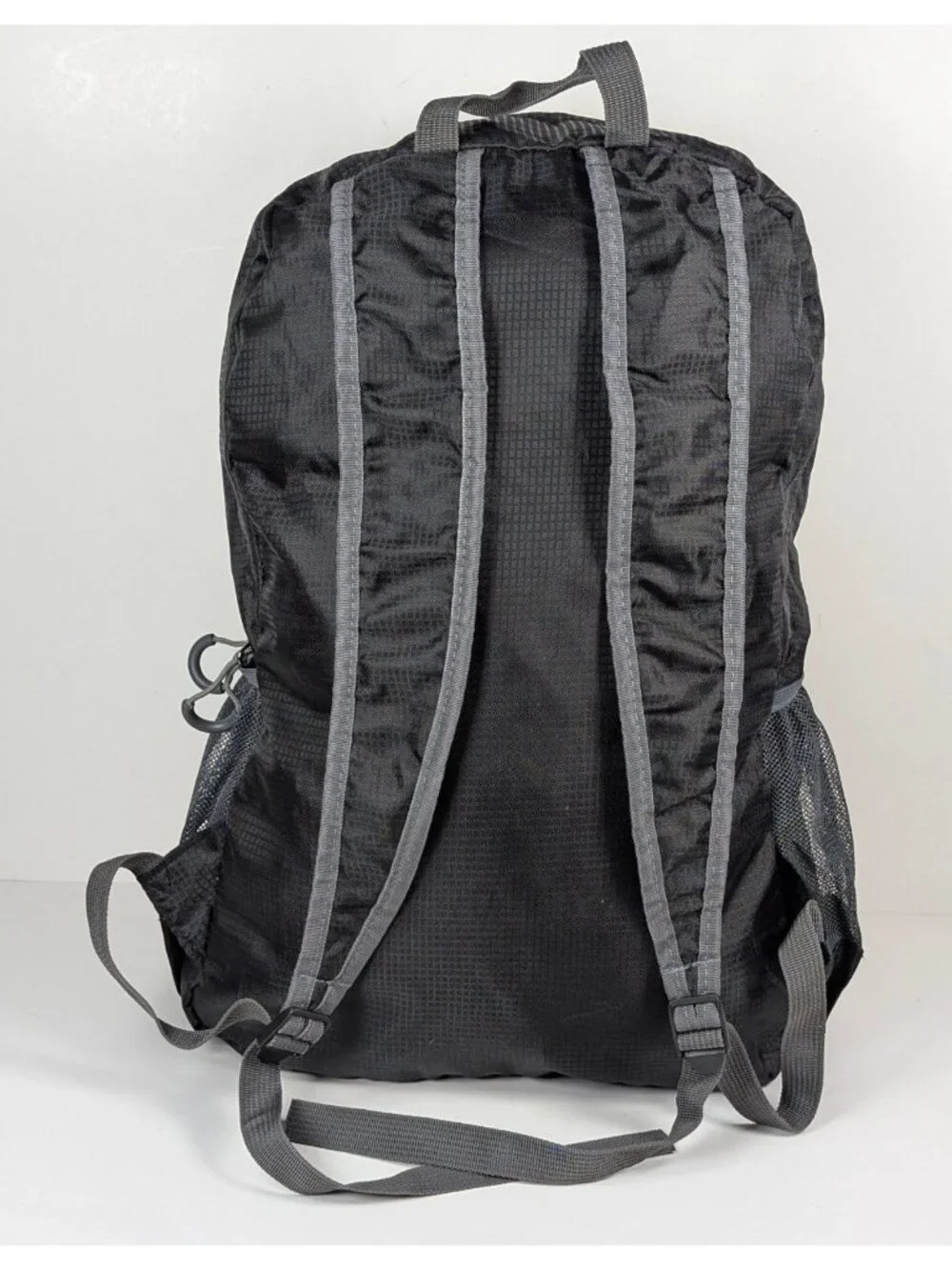 Flying Pig Marathon Cincinnati Lightweight Backpack Packable Workout Runner Bag